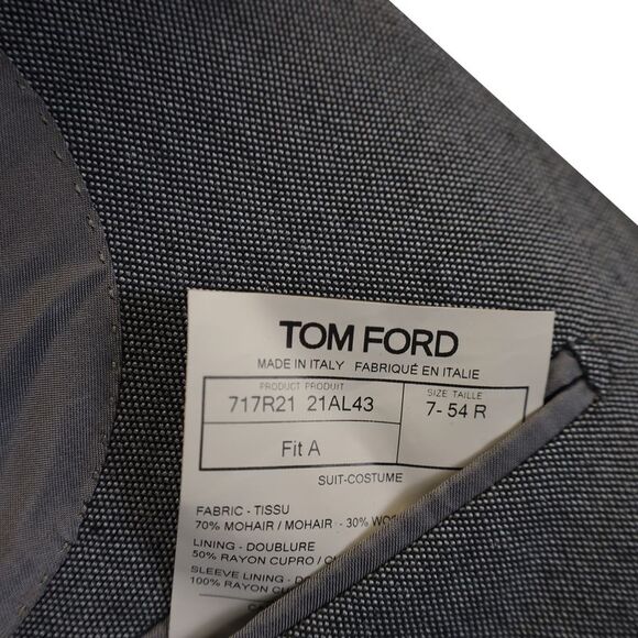 Tom Ford Shelton Suit Blazer in Grey Wool - Picture 3 of 7